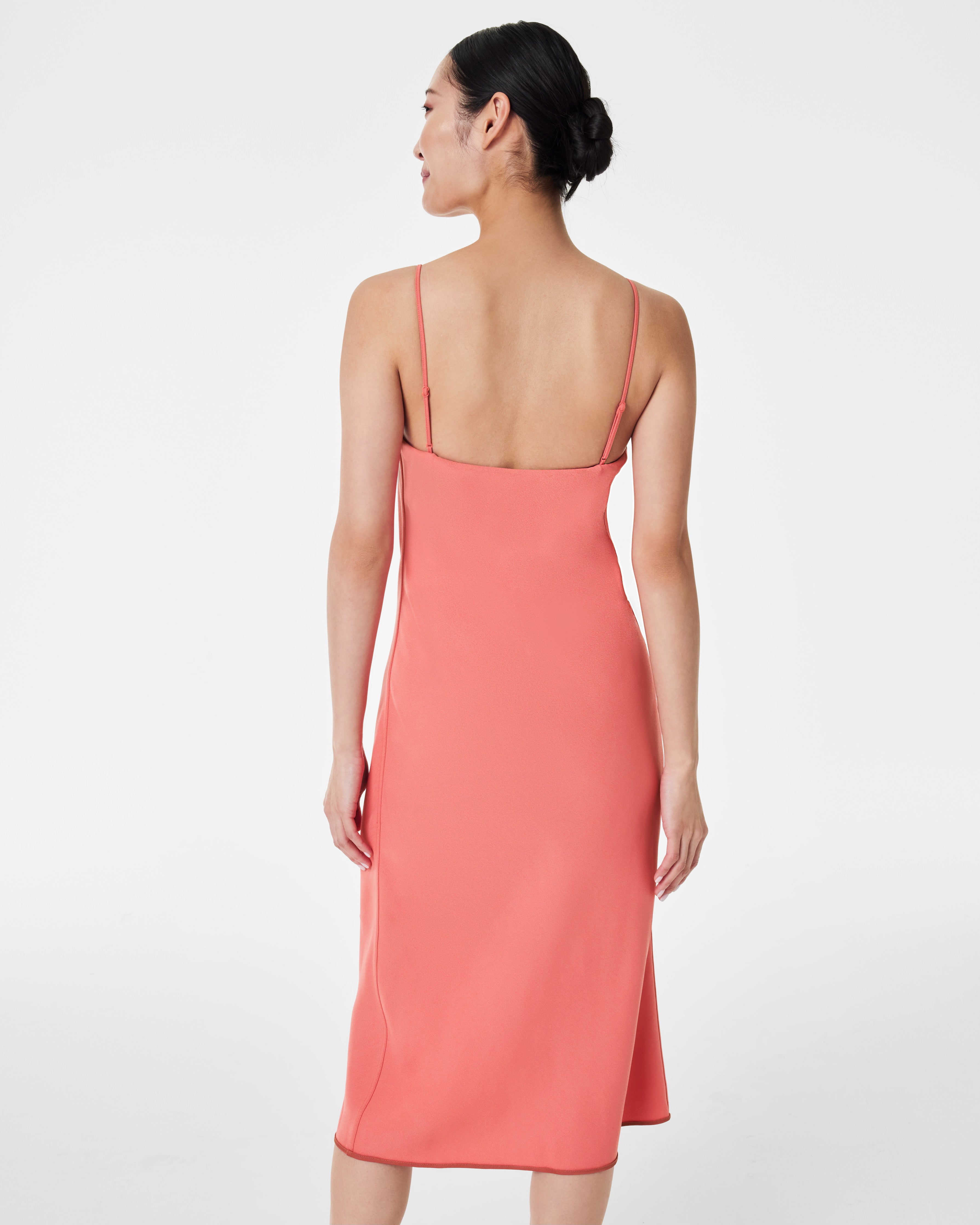 Spanx Women s Carefree Crepe Reversible Slip Dress