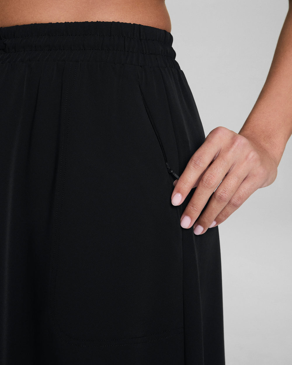 Color::Classic Black