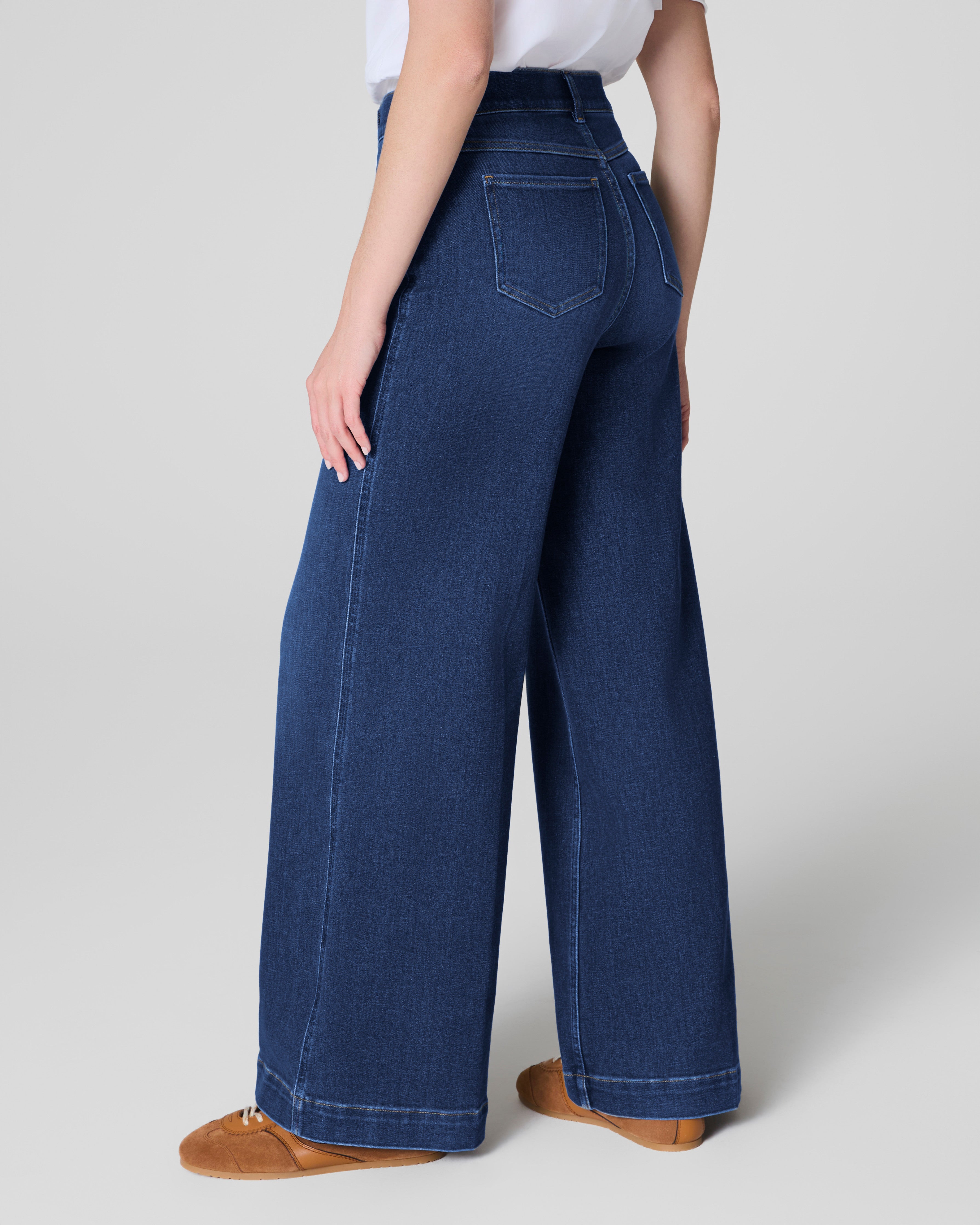 SPANXshape™ Wide-Leg Jeans – Authentic Blue