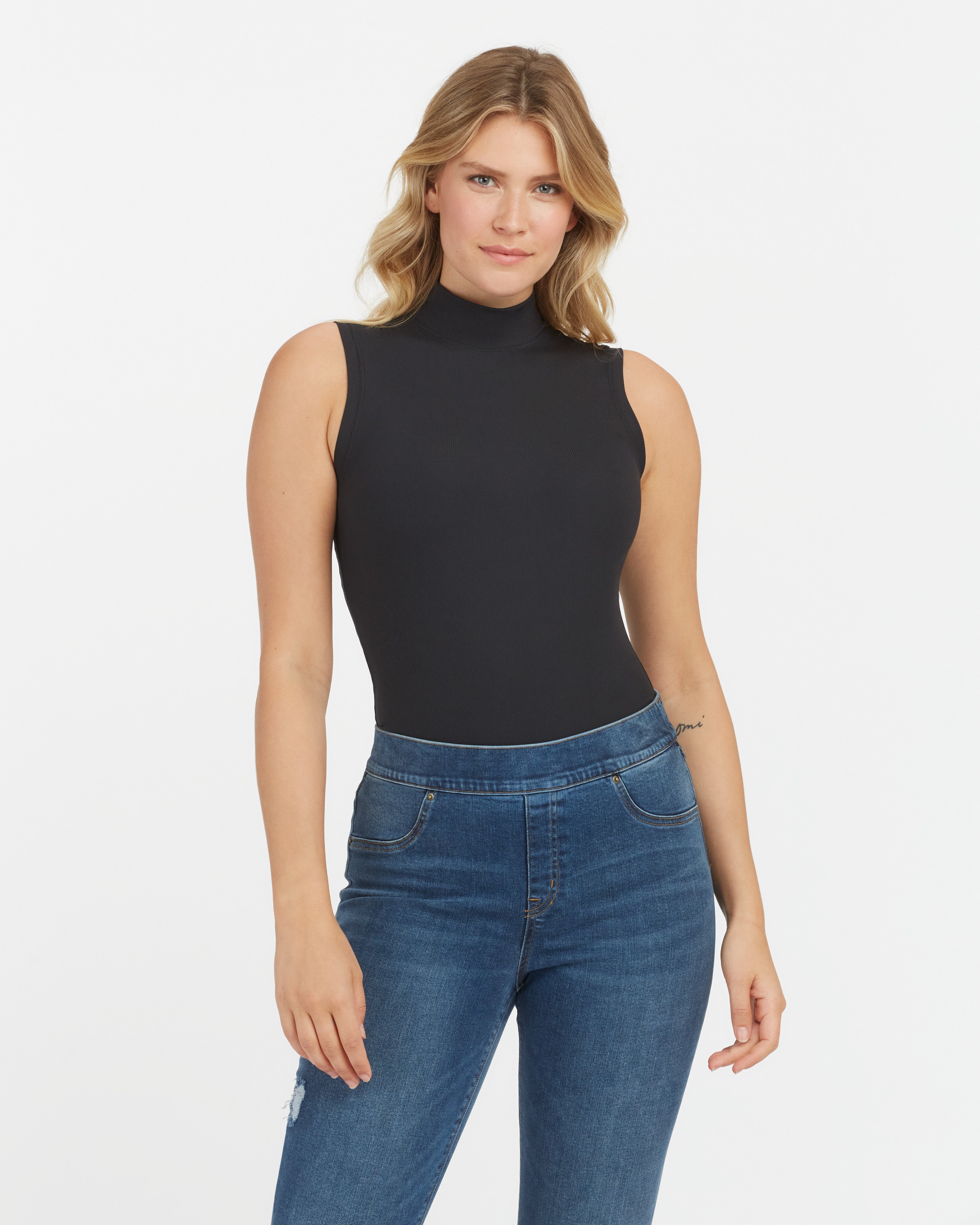 Spanx Suit Yourself Scoop Neck Tank Bodysuit Classic Black – The Blue  Collection