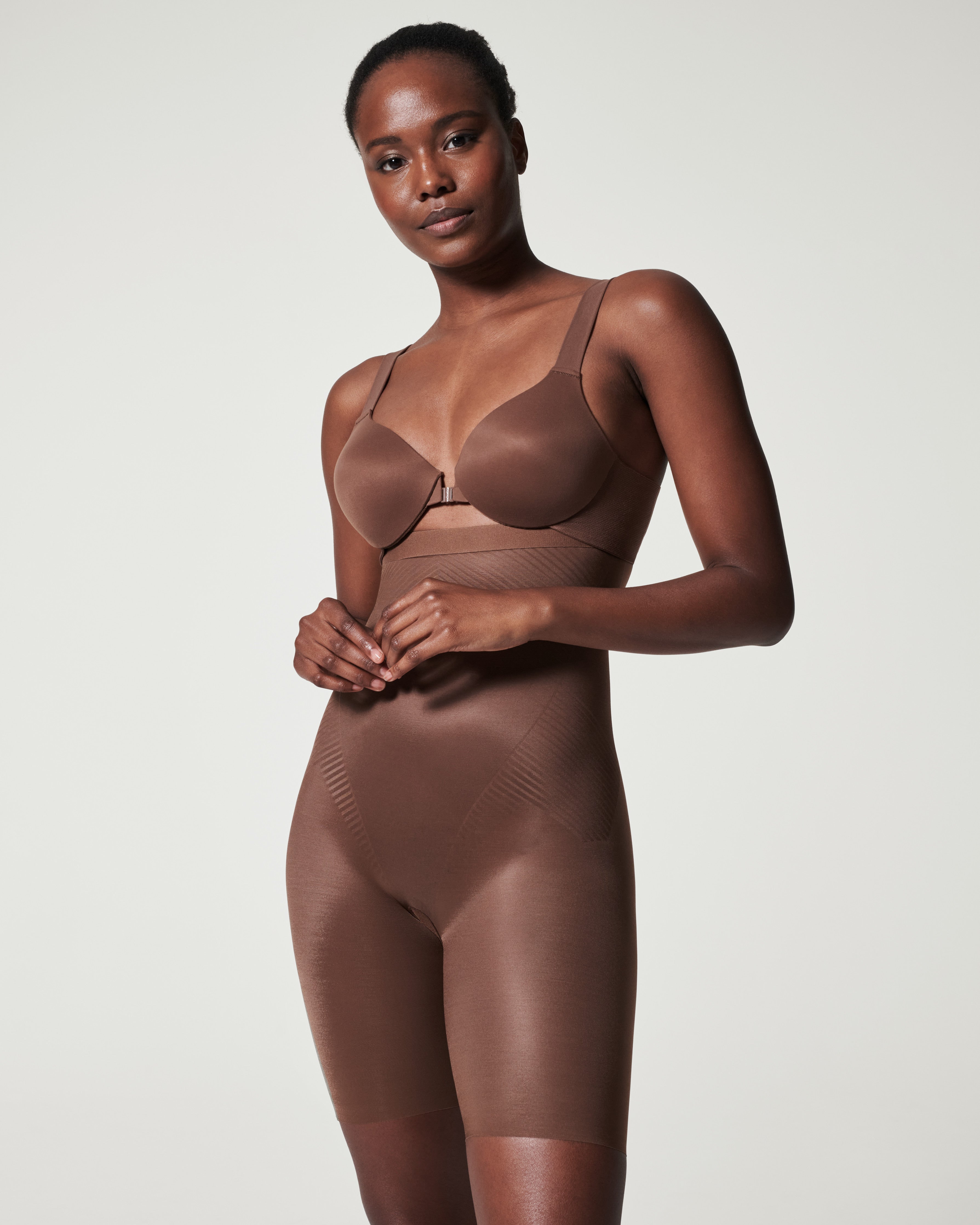 Invisible Shaping High-Waisted Mid-Thigh Short