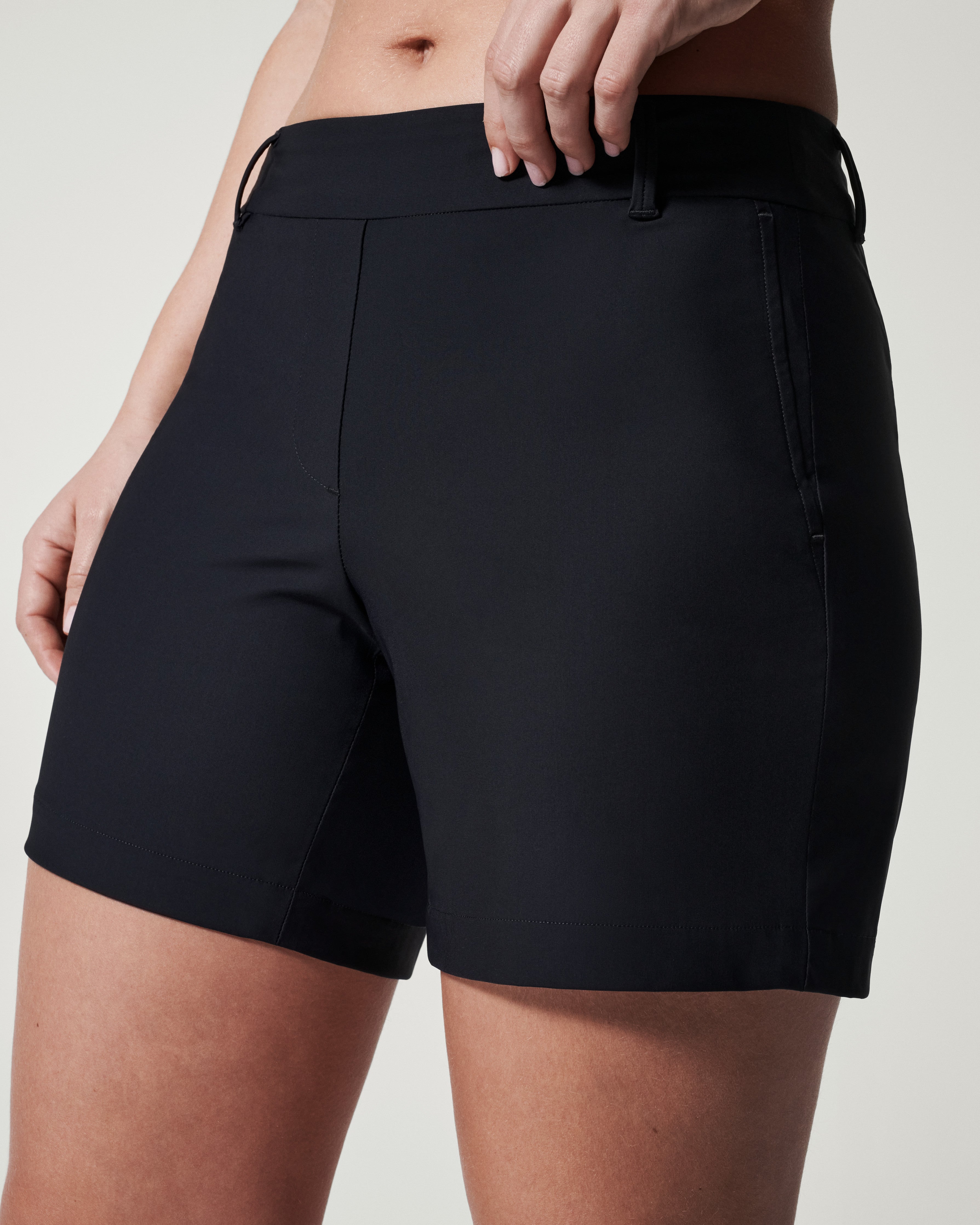 SPANX Women's NWT Sunshine 4-Way Stretch Shorts Very Black 6” inseam M, L,  XL