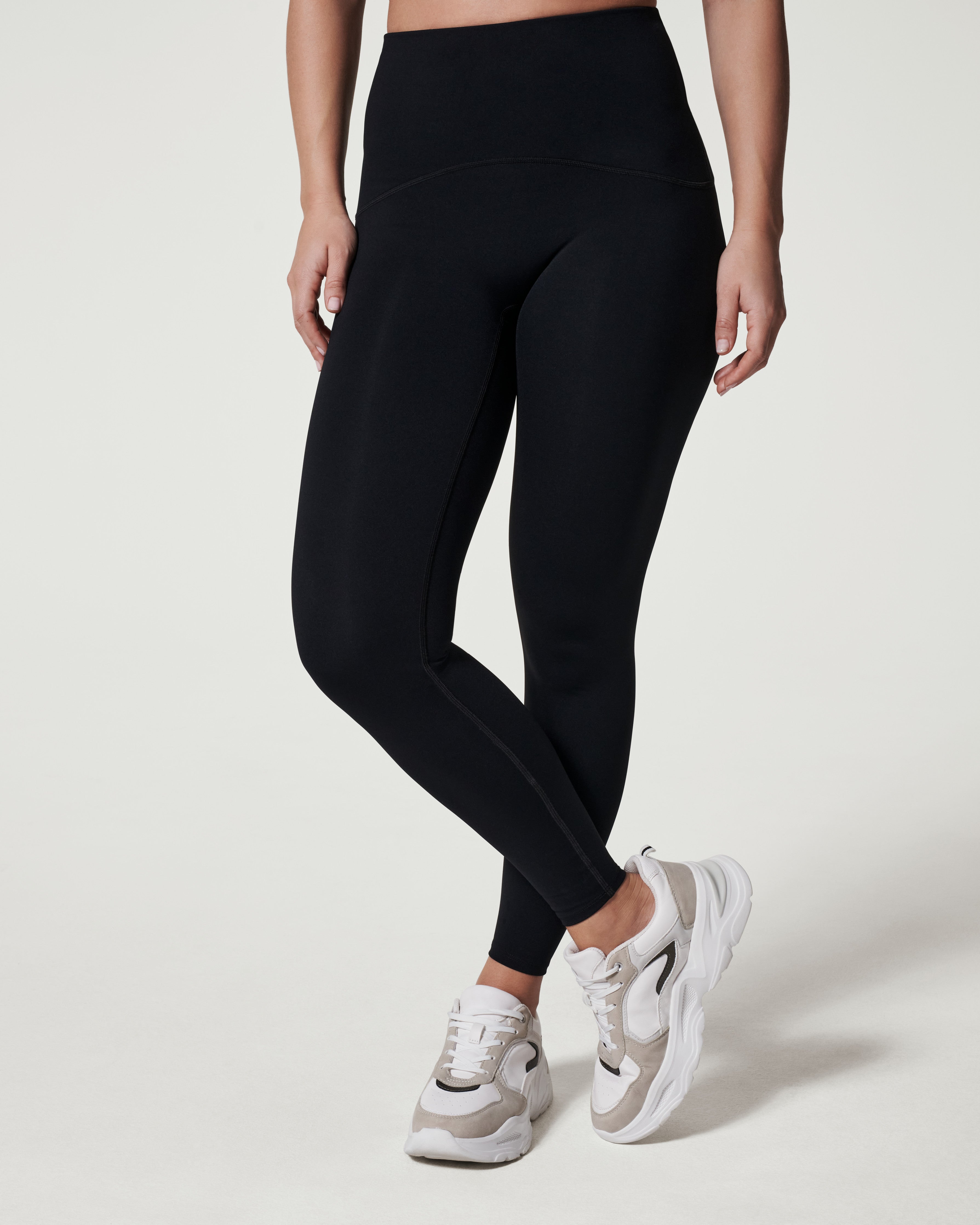 Spanx Leggings Booty Boost Active Knee-Length Compression 550