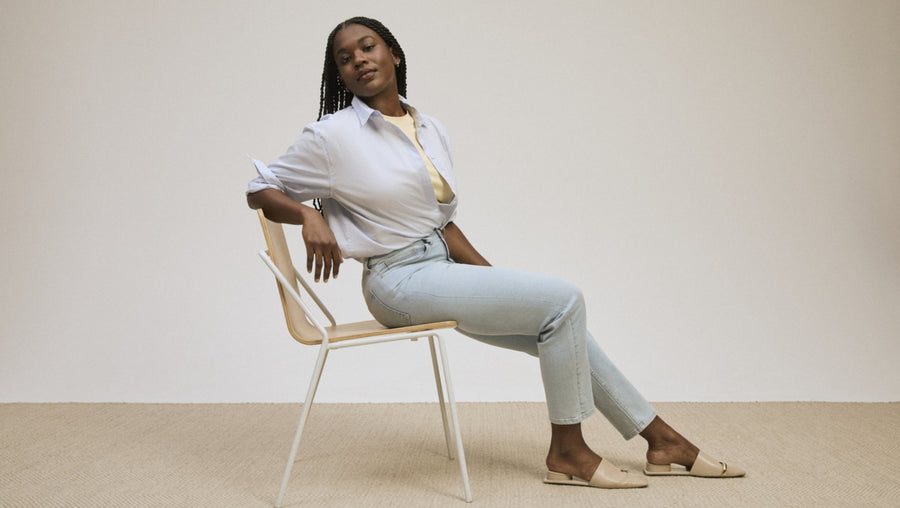 how to style light blue jeans
