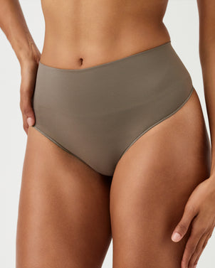 Shop 50% off or more SPANX® Online