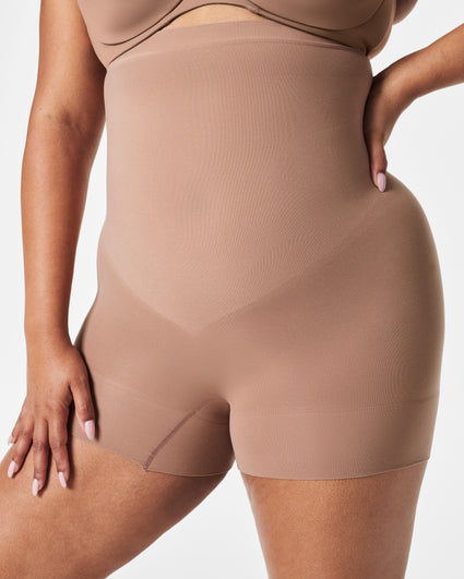 Spanx Everyday Seamless Shaping High-waisted Short in Pink