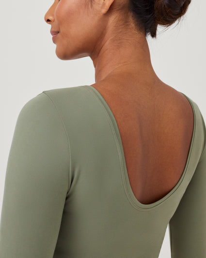 Spanx On Top and In Control Elbow Length Scoop Neck