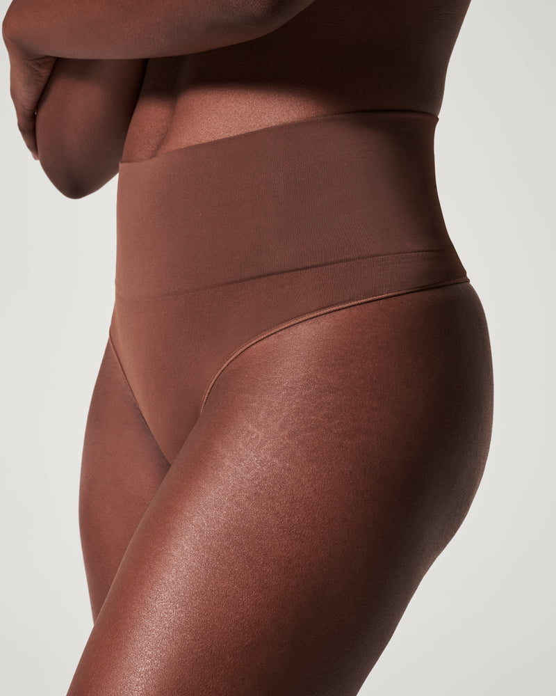 Color::Chestnut Brown