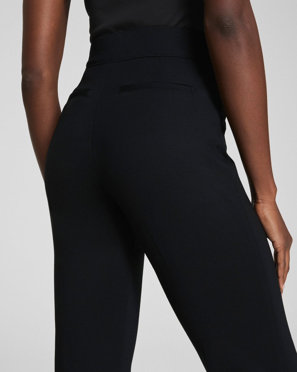 Color::Classic Black