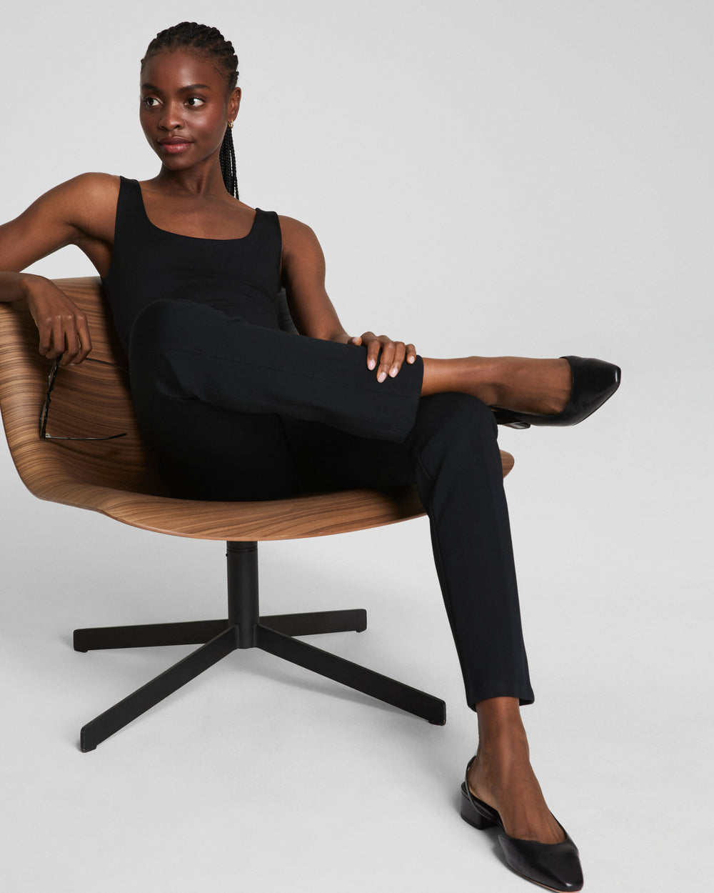 Color::Classic Black