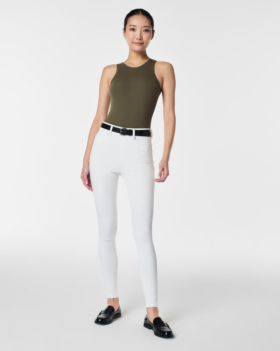 Color::White