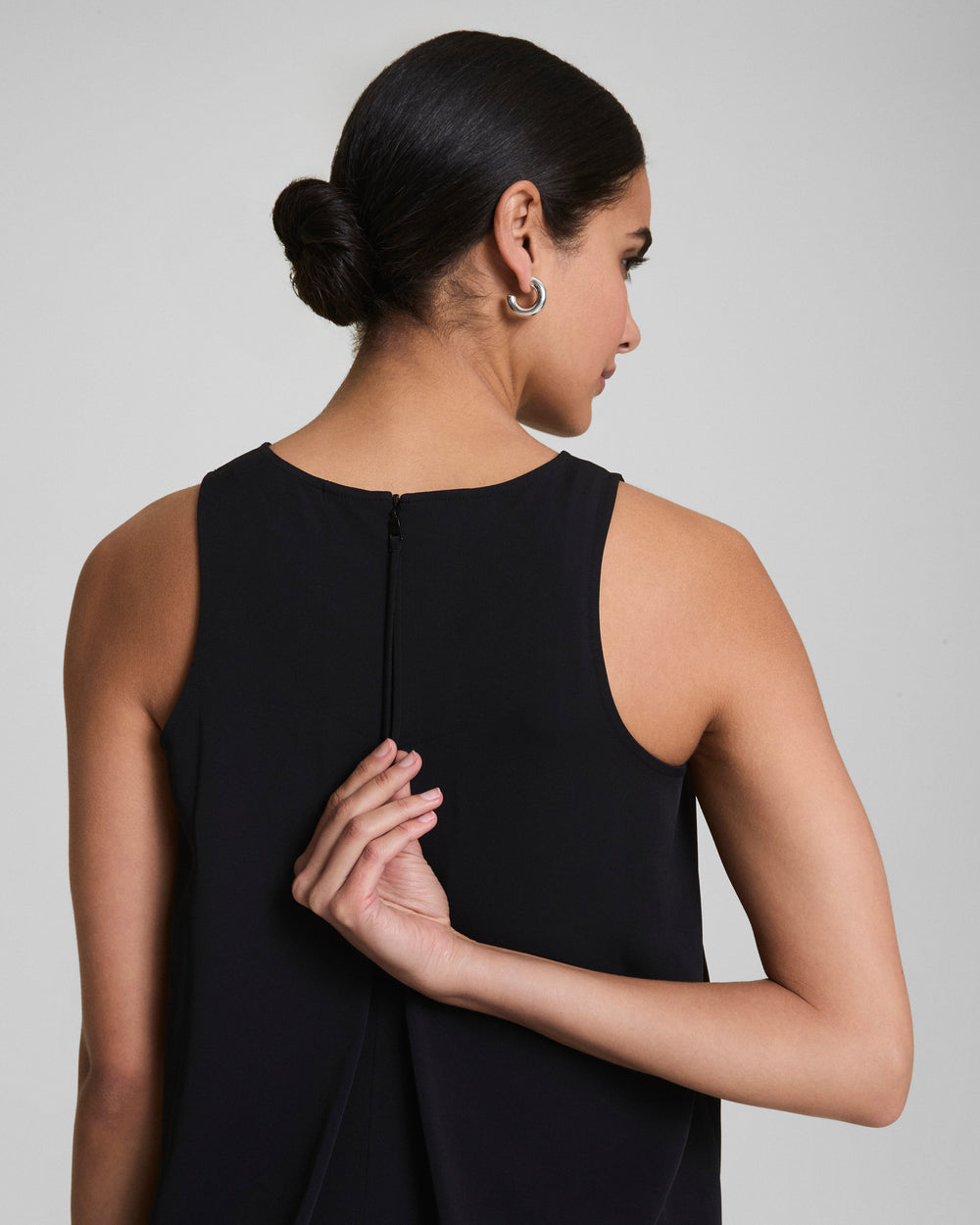 Color::Classic Black
