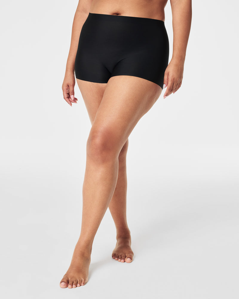 SPANXshape™ Sheer Control Boyshort