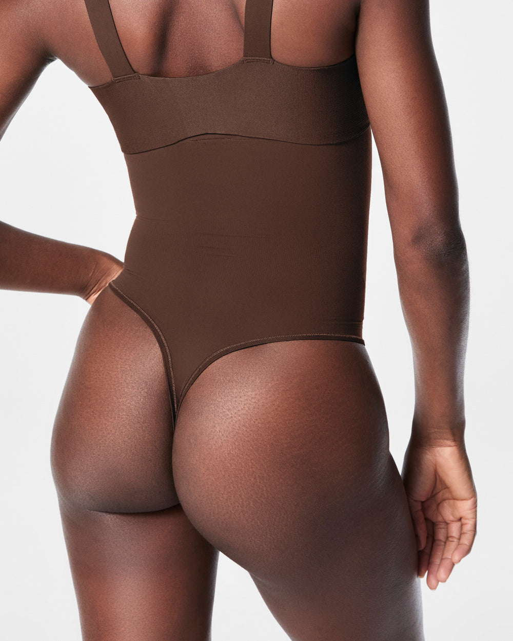 Color::Chestnut Brown