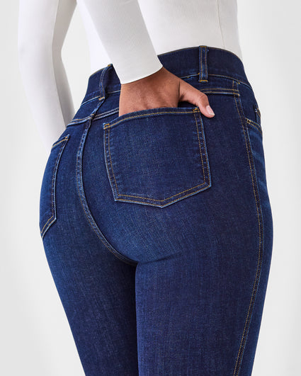 Mid-Rise Secret-Smooth Pockets + Waistband Plus-Size Slim-Flare