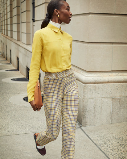 SPANX on X: Your '9-5' wardrobe just got an upgrade. Shop #SPANX new  arrivals at  including must-have pieces for the  office. #Workwear #Blazer #OfficeOOTD #BusinessCasual   / X