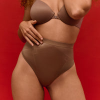 SPANXshape™ Invisible Mid-Thigh Short