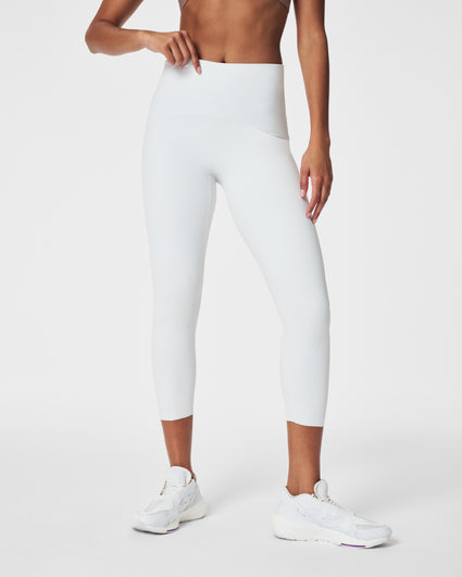 Booty Boost® 7/8 Leggings With No-Show Coverage – Spanx