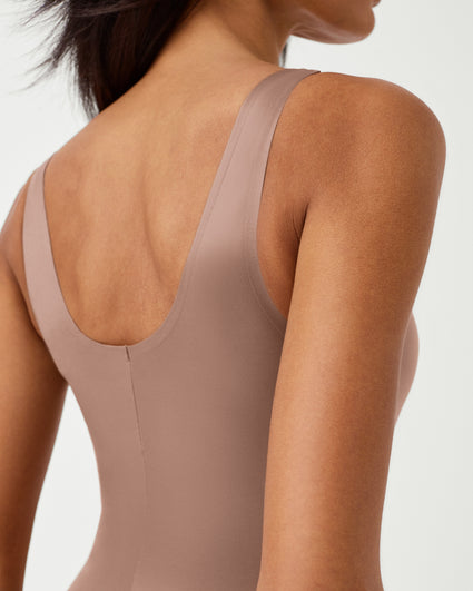 Invisible Shaping Tank Panty Bodysuit – Spanx