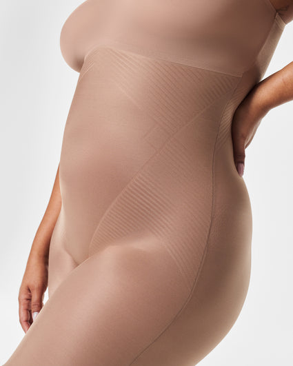 SPANX 1056 Slimmer & Shine Butt Boosting Mid Thigh Shaper Bodysuit