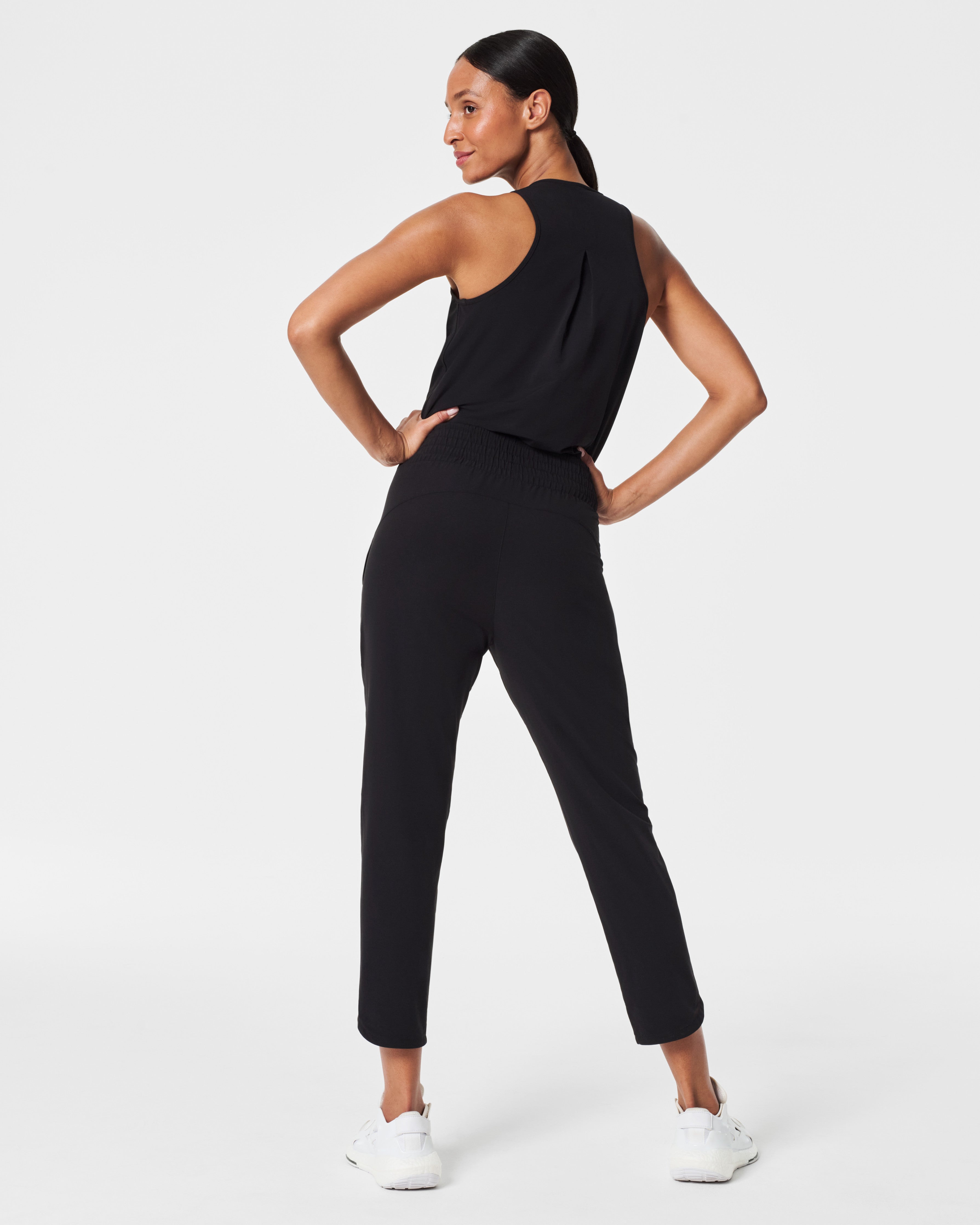 Tapered Pant – Sleek, Stretchy On-the-Go Fit | SPANX