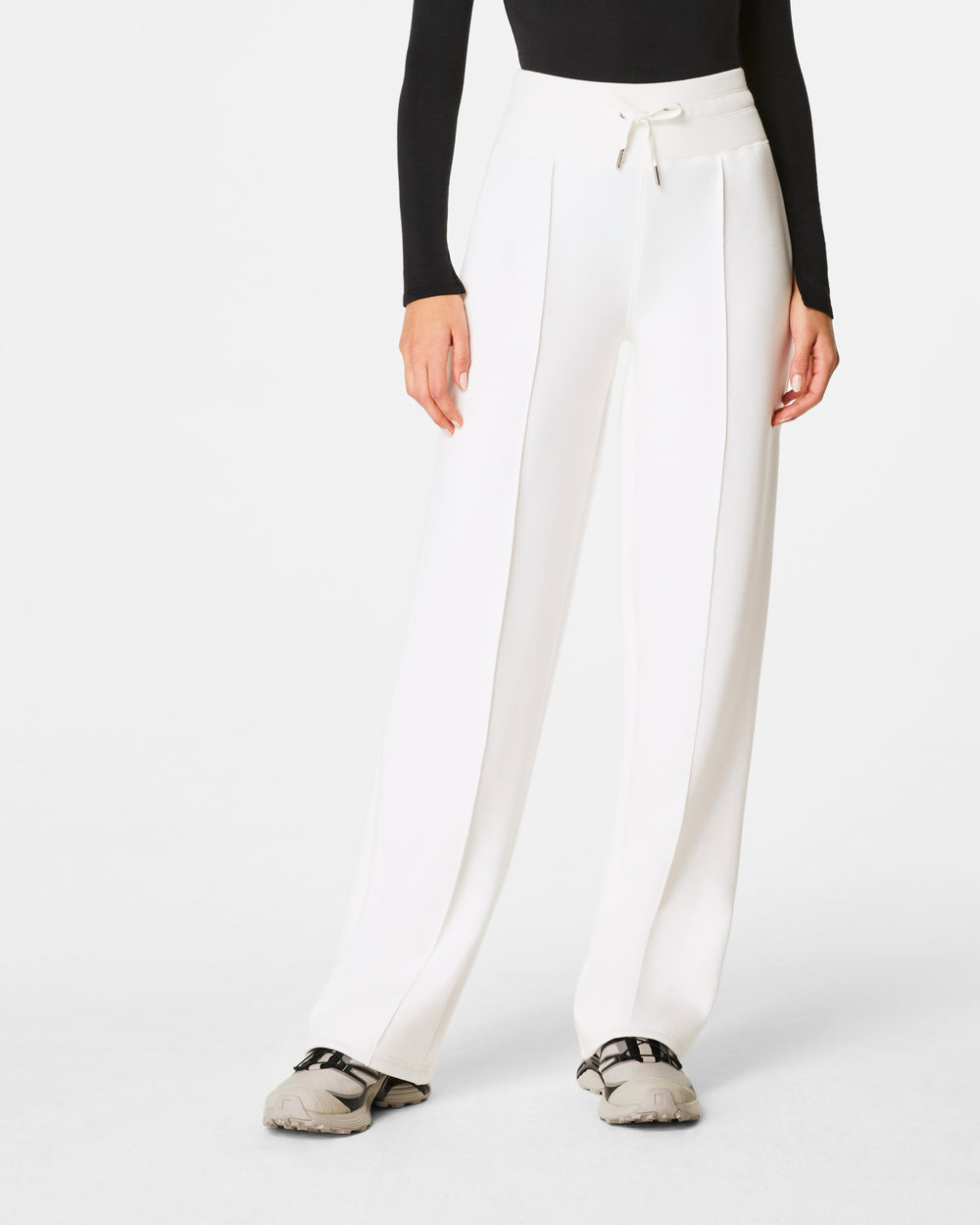 SPANX AirEssentials Luxe Straight Leg Pant