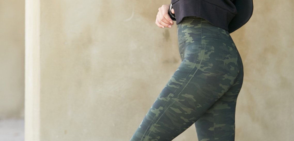 SPANX, Pants & Jumpsuits, Spanx Greencamo Jeanish Midrise Compression  Leggings Size Xs