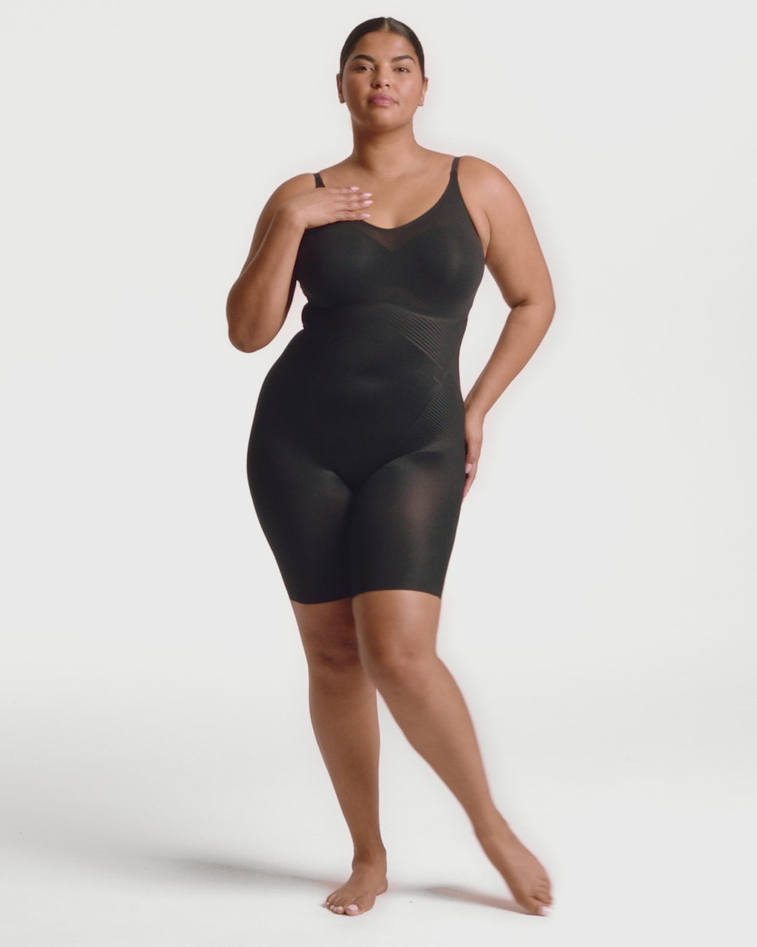 SPANX Shapewear for Women Thinstincts Mid-Thigh Shaping Short (Regular and  Plus Sizes) Very Black XS at  Women's Clothing store