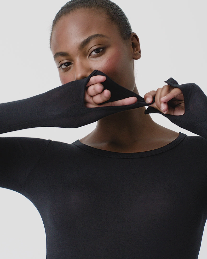 SPANX Lamn Seamless Long Sleeve Tee Very Black XS at  Women's  Clothing store