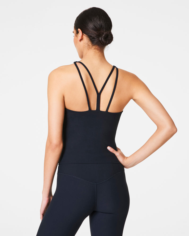 SPANXsmooth™ OnForm High Neck Shelf Tank