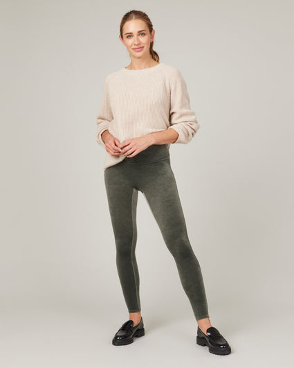 SPANX on X: The reviews are in: you NEED these holiday-ready velvet  leggings. Your favorite seasonal tradition is making its re-debut and it's  time to welcome back our limited edition Velvet Leggings. #