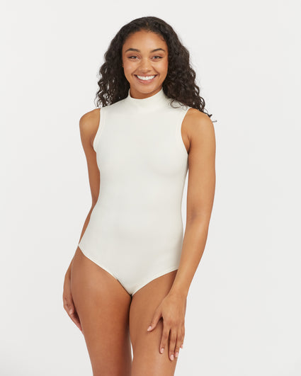 Assets by Spanx Women's Smoothing Bodysuit - White L