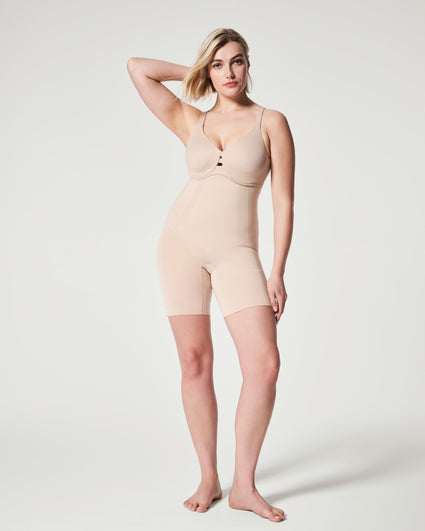 Spanx for Women OnCore Mid-Thigh Short (Soft Nude) Women's
