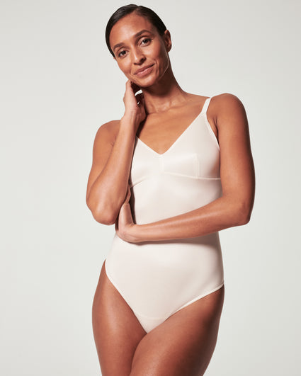Spanx Contouring Shapewear Lightweight Thong Body Suit Sandcastle