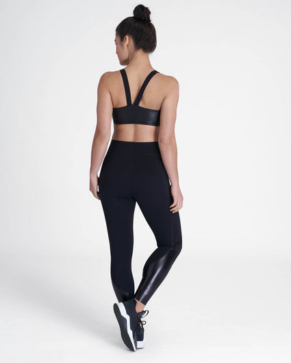 Sports Bra Sizing: How To Get The Best Support From Your Sports Bra |  Gymshark Central