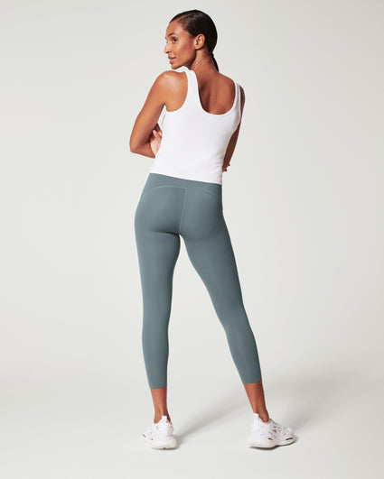The Get Moving Fitted Tank – Spanx