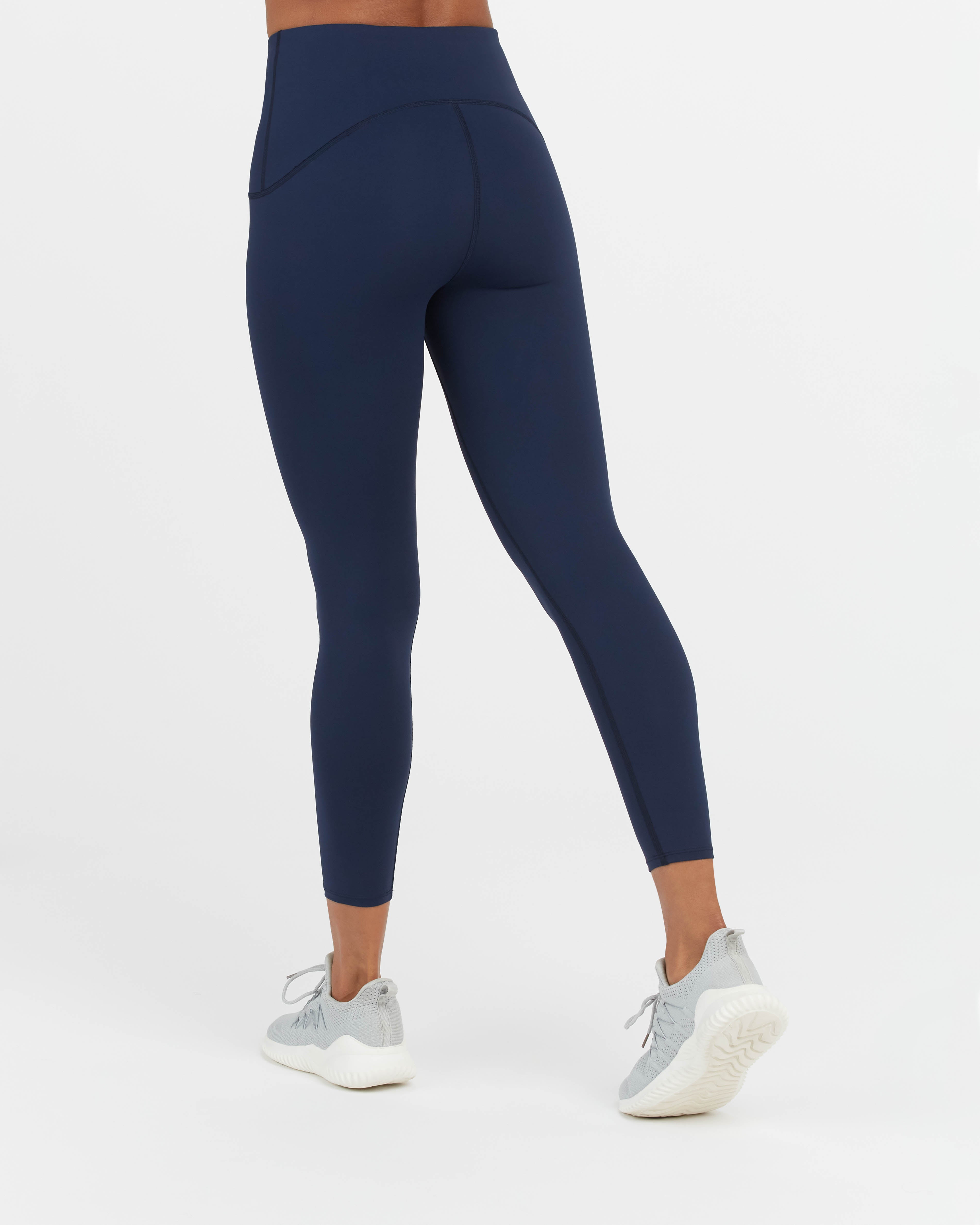 Booty Boost® Active 7/8 Leggings – Spanx